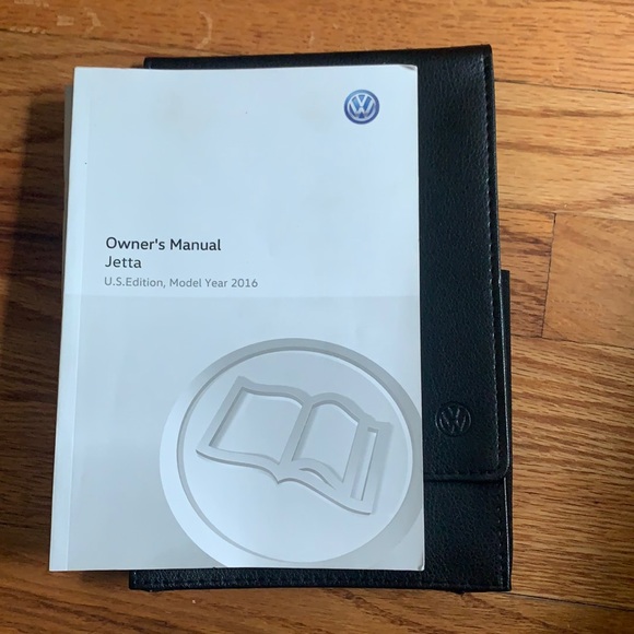2016 Volkswagen Jetta Owner’s Manual - Picture 1 of 4